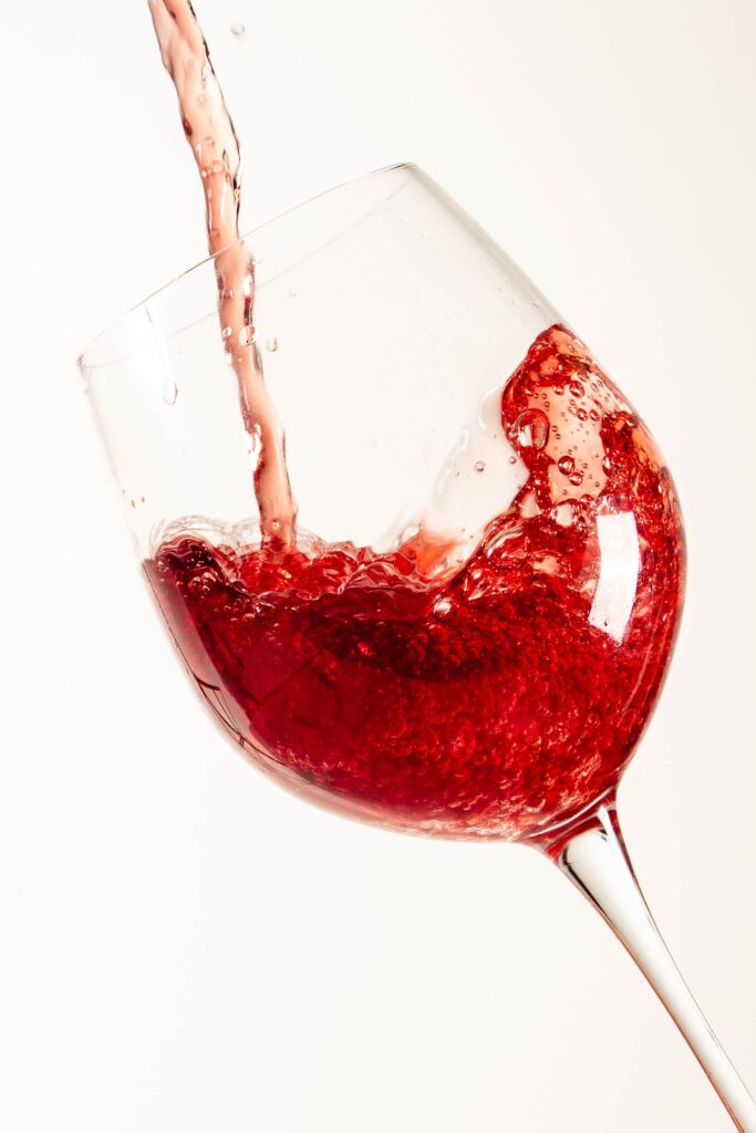 Hoe Beïnvloedt De Tannine In Rode Wijn De Bewaartijd?